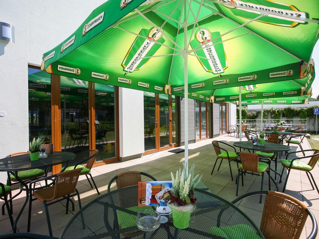 Nad Kralovnou Hotel & Restaurant Prague Phòng bức ảnh