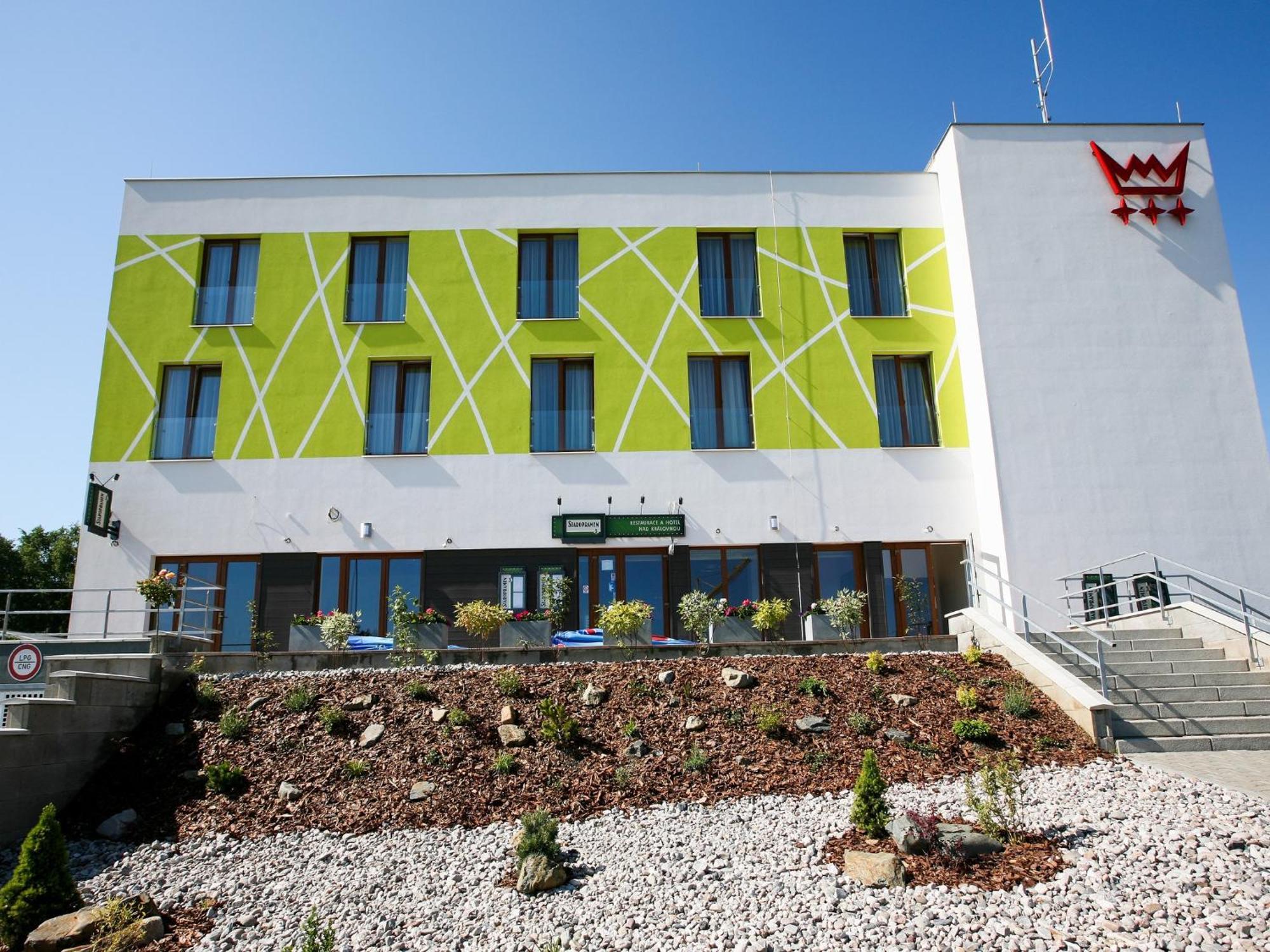 Nad Kralovnou Hotel & Restaurant Prague Ngoại thất bức ảnh